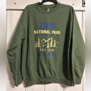 Zion national park crewneck